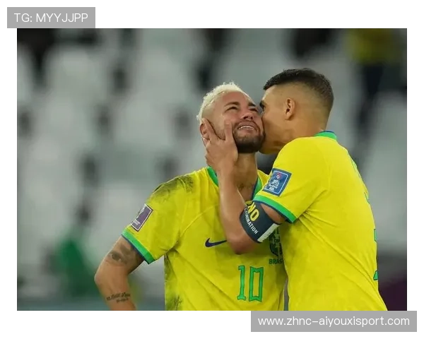 内马尔挑射打中横梁，点燃全场惊呼的瞬间