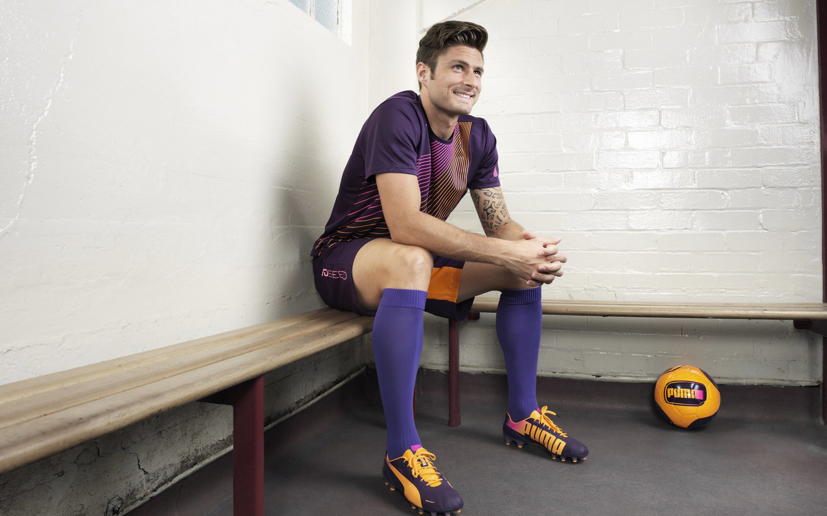 奥康纳在橄榄球冠军锦标赛中再度刷新个人纪录，josh 奥康纳